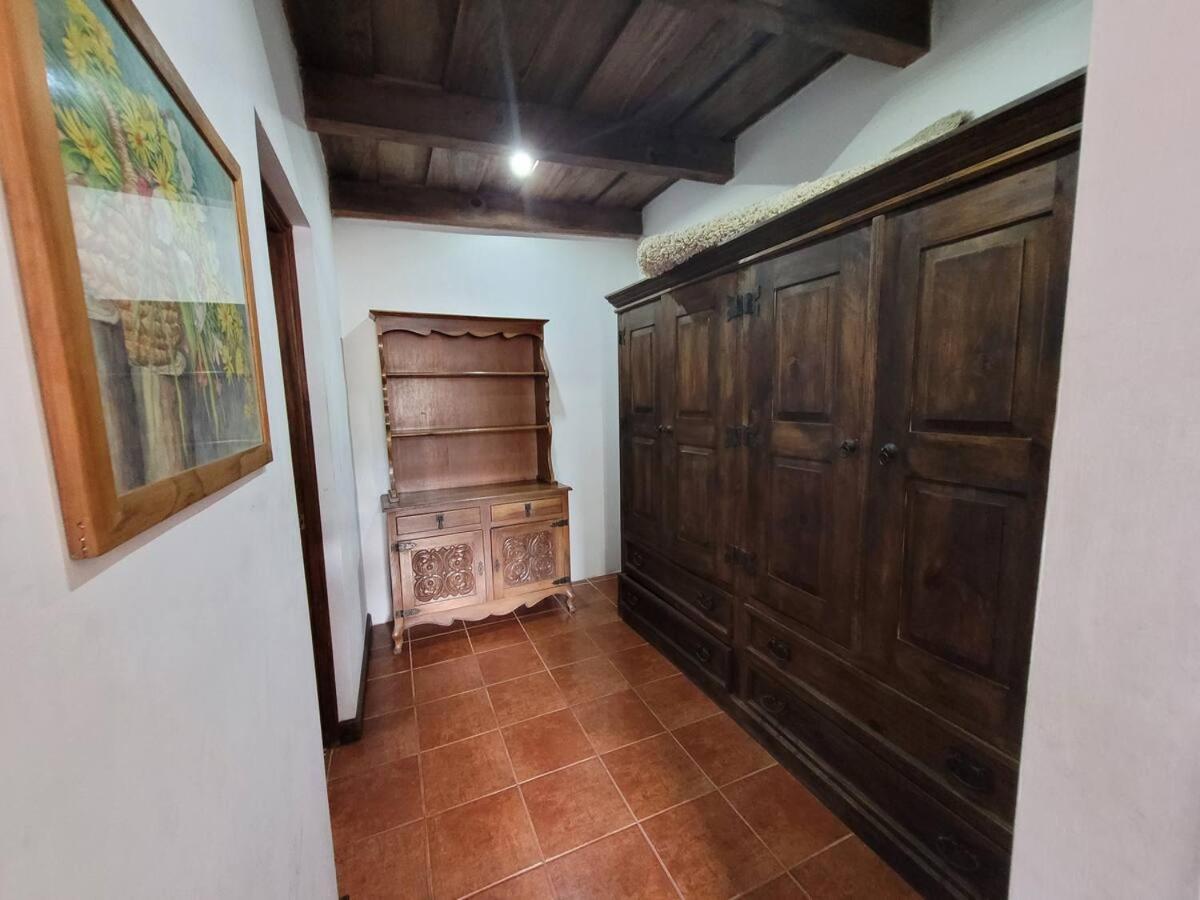 Amplia Casa Antigua Guatemala Con Pergola Y Jardin Villa Kültér fotó